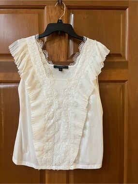 NWOT Marc New York White Ruffled flutter short sleeve top